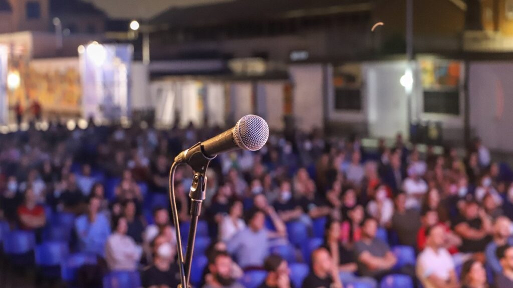 standup-1024x576 Teatro Martinitt, gli appuntamenti dell’Arena Milano Est