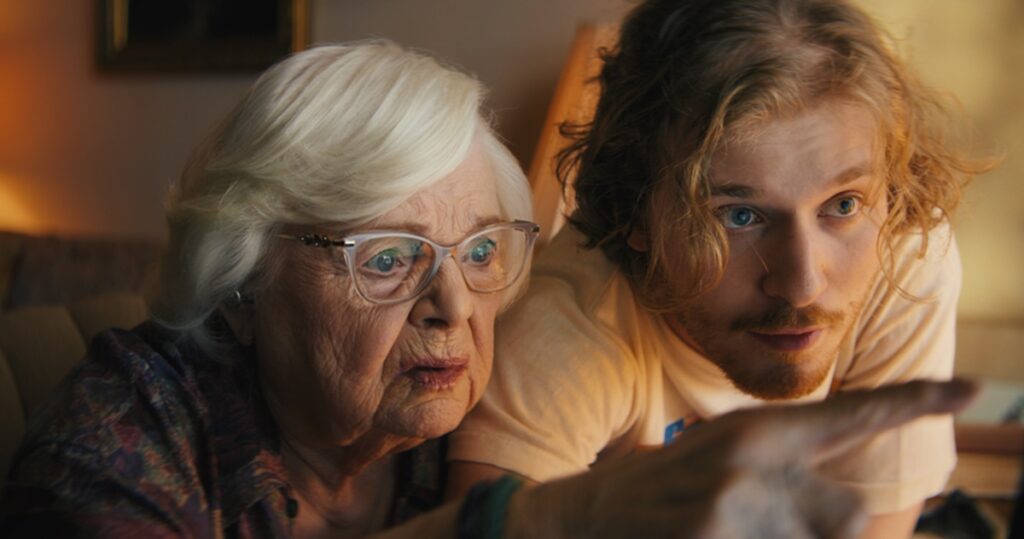 2.JuneFredHero-1024x539 THELMA, dal 18 settembre al cinema. Diretto da Josh Margolin