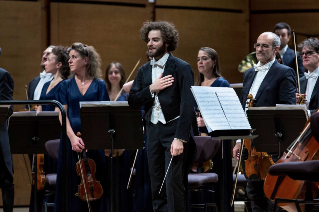 Tjeknavorian-dirige-l_Orchestra-Sinfonica-di-Milano-foto-Angelica-Concari_28-1024x683 La Nona di Beethoven nel concerto di Capodanno a Milano